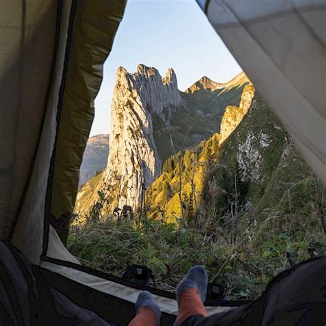 wildzelten schweiz|Wildcampen und frei Stehen in der Schweiz